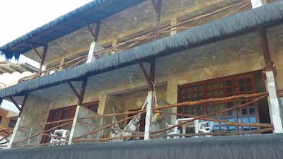 کاستلو بیچ هتل