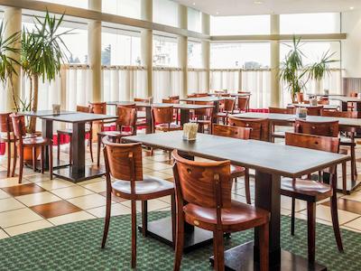 هتل ایبیز براگانکا