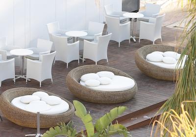 تسُکز هلید هتل اپارتمنتز