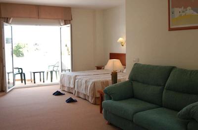 لا لونا بلانکا