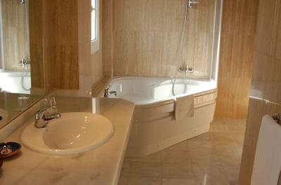 لا لونا بلانکا