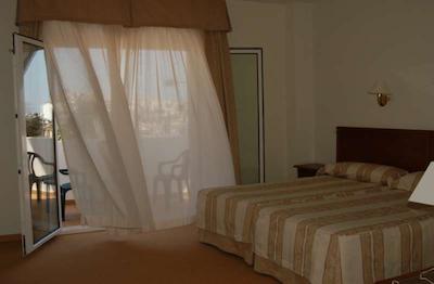 لا لونا بلانکا