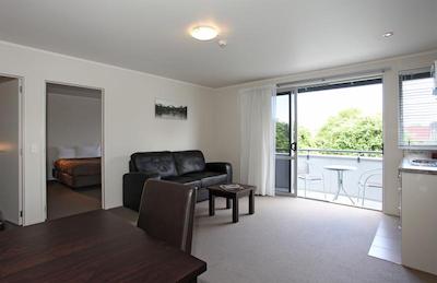 اتریوم اُن ولستر