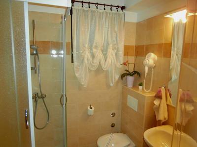 اپارتمنتز کردیز