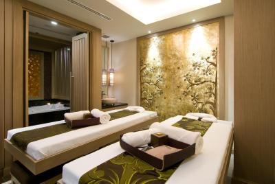 بست وسترن پرمیر آمارانت سووارنابومی ایرپورت