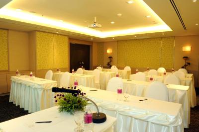 بست وسترن پرمیر آمارانت سووارنابومی ایرپورت