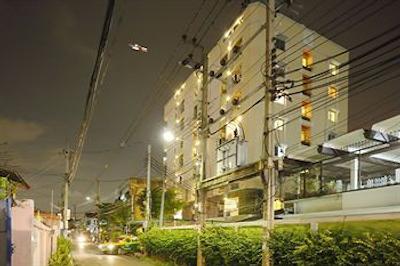 جمز پارک اپارتمنت