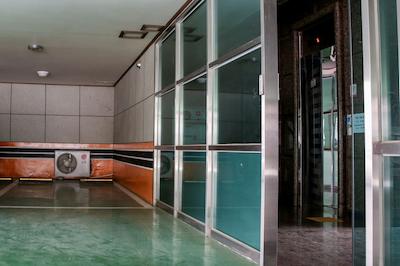 هیل است هتل رسیدنس