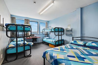 پوینت بریک باکپاکرز اند کاف