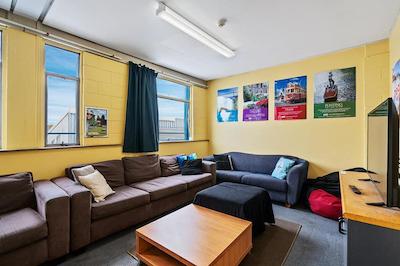 پوینت بریک باکپاکرز اند کاف