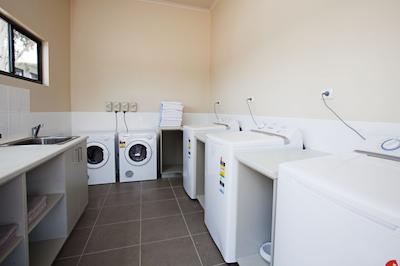 فرشواتر ایست کیمبرلی اپارتمنتز