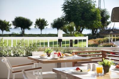 پرنرا بیچ هتل