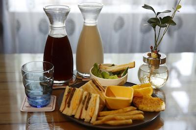 لکینگ تیتونگ ب اند ب