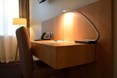 کلارین هتل تونسویل