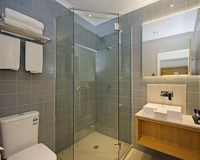 کلارین هتل تونسویل