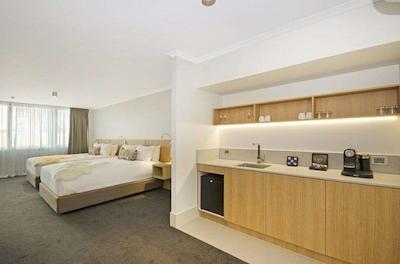 کلارین هتل تونسویل