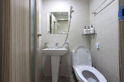 چاریم گوسدوس