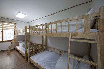 چاریم گوسدوس