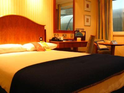 کرون پلازا نتینگهام