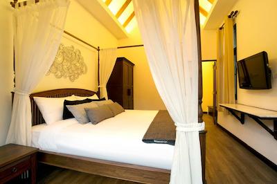 کس2 چیانگ مای اسود گات ویلا