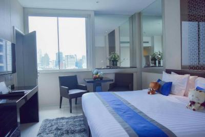 مندرین هتل منیجد بای سنتر پوینت