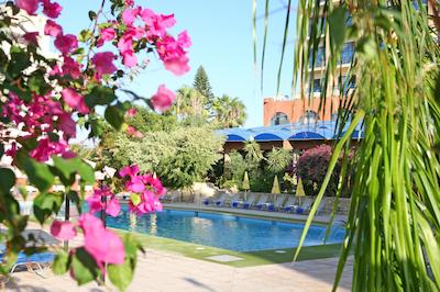 ناواریا هتل