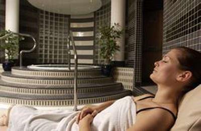 ک وست هتل اند اسپا