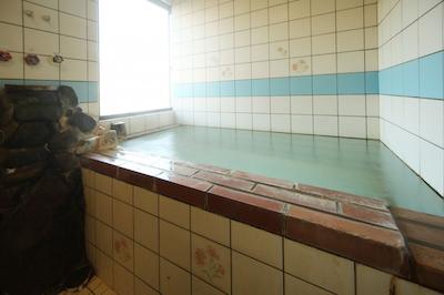 اسپا این شیراهاما