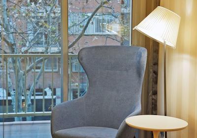 نه بارسلنا لز کرتز