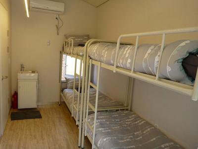 اینسید بوسان هستل