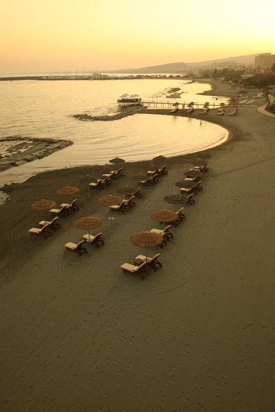 پارکلان ا لوکسوری کالکشن ریزرت اند اسپا لیماسل