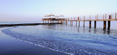 پارکلان ا لوکسوری کالکشن ریزرت اند اسپا لیماسل