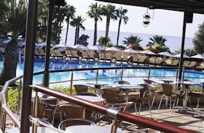 پارکلان ا لوکسوری کالکشن ریزرت اند اسپا لیماسل