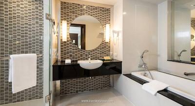 لگاسی سوئیتس سوخومویت بای کامپس هاسپیتالیتی