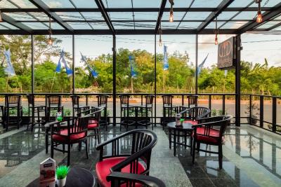 استینکول هتل سمینیاک