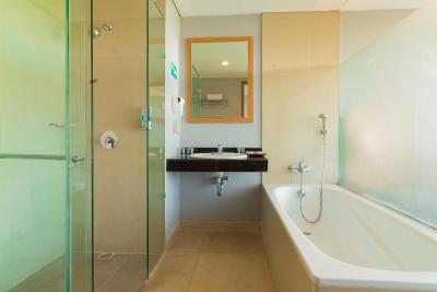 استینکول هتل سمینیاک