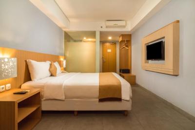 استینکول هتل سمینیاک