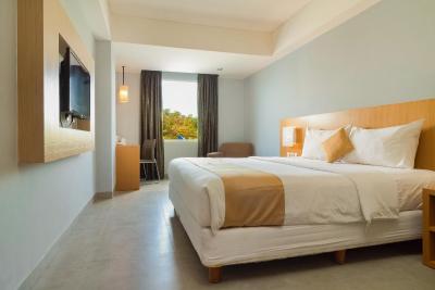 استینکول هتل سمینیاک