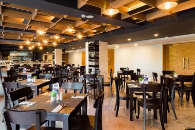 استینکول هتل سمینیاک