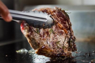 استینکول هتل سمینیاک