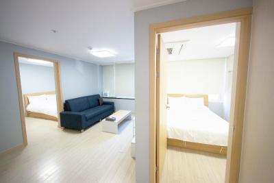 این-د سیتی بوسینز هتل