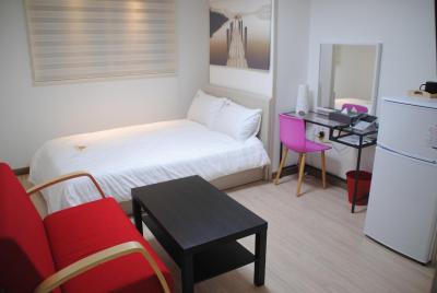 این-د سیتی بوسینز هتل