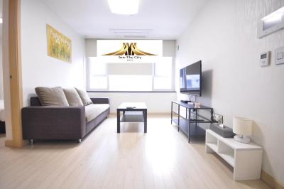 این-د سیتی بوسینز هتل