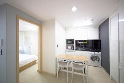 این-د سیتی بوسینز هتل