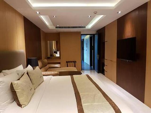 سیاما سوخومویت 20