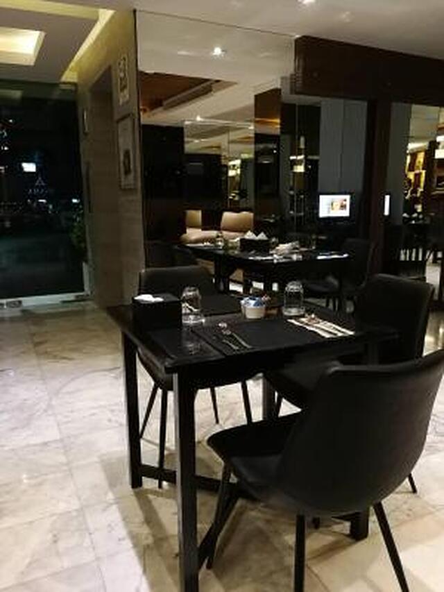 سیاما سوخومویت 20