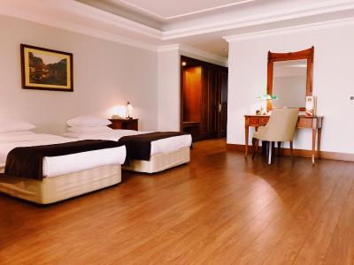 اسیدنتال تکسیم