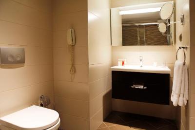 اسیدنتال تکسیم