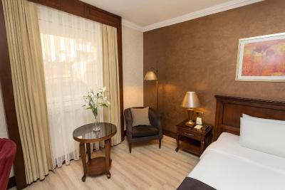 اسیدنتال تکسیم