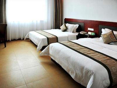 شنزهن هیگرت بوسینز هتل